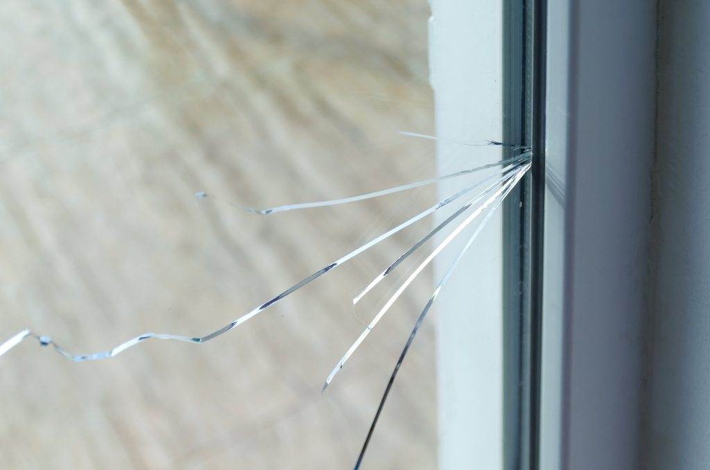 Do Hurricane Windows Crack Easily?