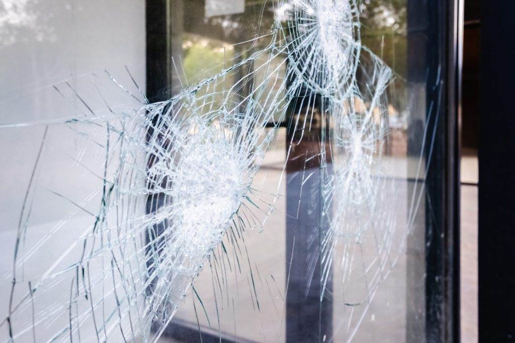 Do Impact Windows Prevent Break Ins?