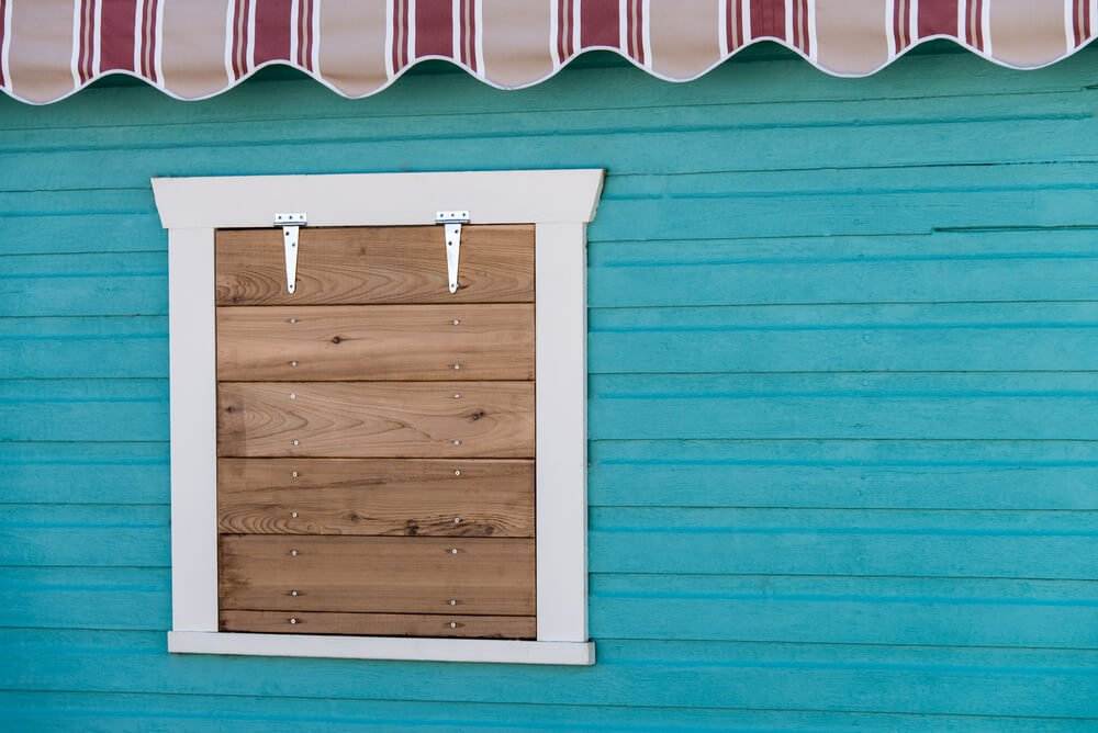 Do You Need To Board Up Windows If You Have Hurricane Windows?